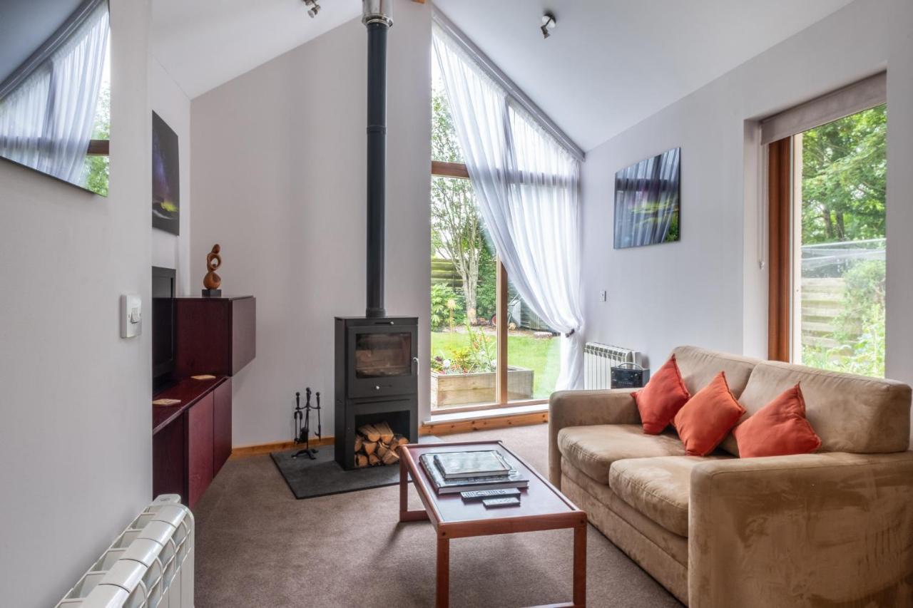 Contemporary One Bedroom Apartment Close To All Amenities In Conservation Area Tain Zewnętrze zdjęcie